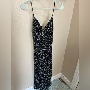 urban outfitters midi dress